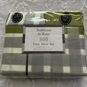 Twin sheet set
